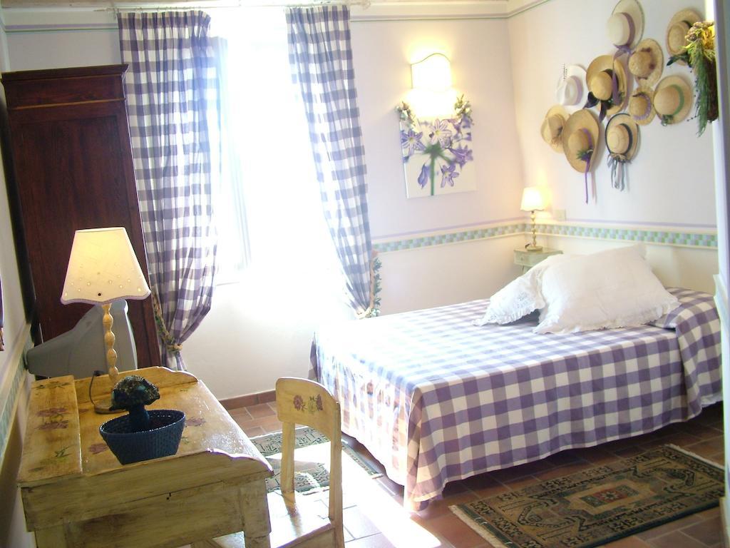La Meridiana Sambuco  Habitación foto