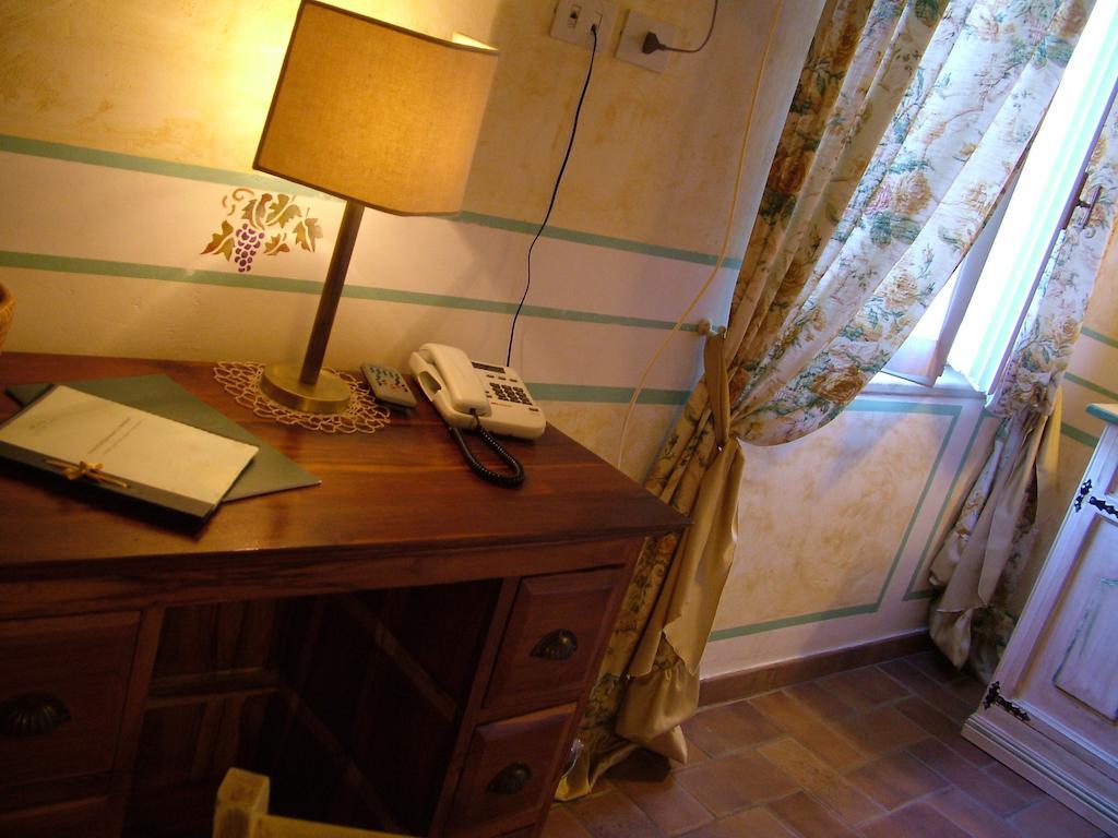 La Meridiana Sambuco  Habitación foto
